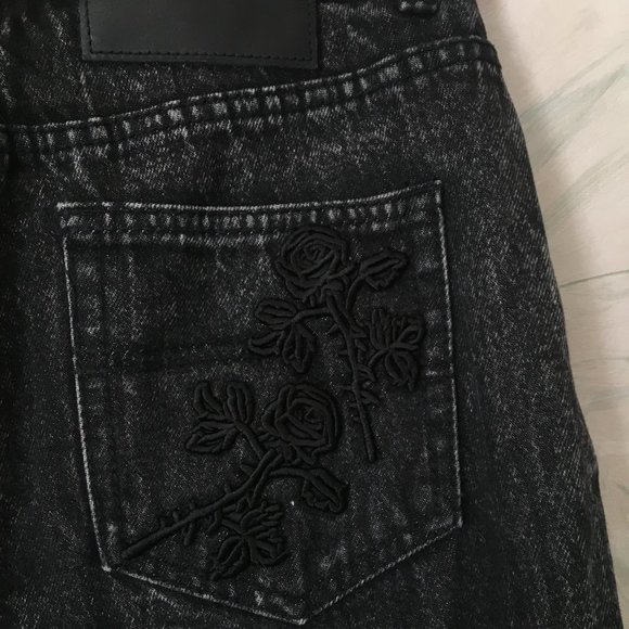 Marc Jacobs High-Rise Acid Wash Mickey Mouse Jeans - Picture 4 of 4